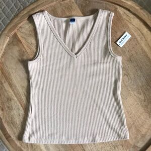 Old Navy Sleeveless V-neck Top NWT